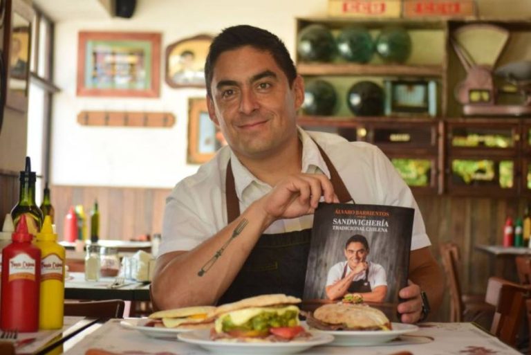 Álvaro Barrientos, cocinero preparado para celebrar el Día Mundial del Sándwich