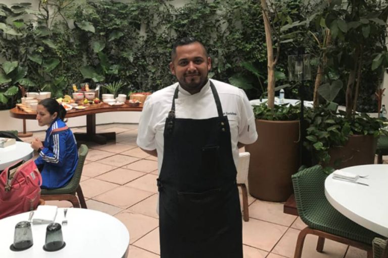 Chef César Castañeda, uno de los mejores chefs de México según revista Gourmet