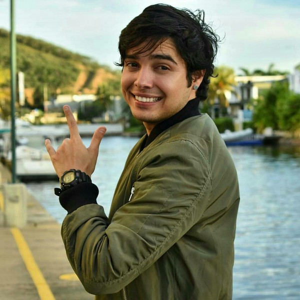 Conoce a Flavio Andrés, el venezolano que triunfó en YouTube con sus ocurrencias