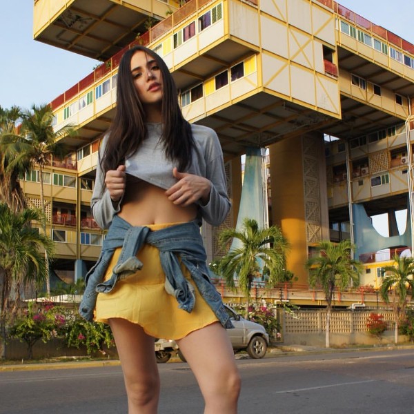 Manira Tufic, la influencer venezolana que la rompe en YouTube con su música
